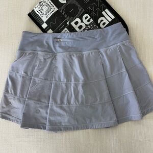 lululemon athletica Women's Light Gray Mini Skirt